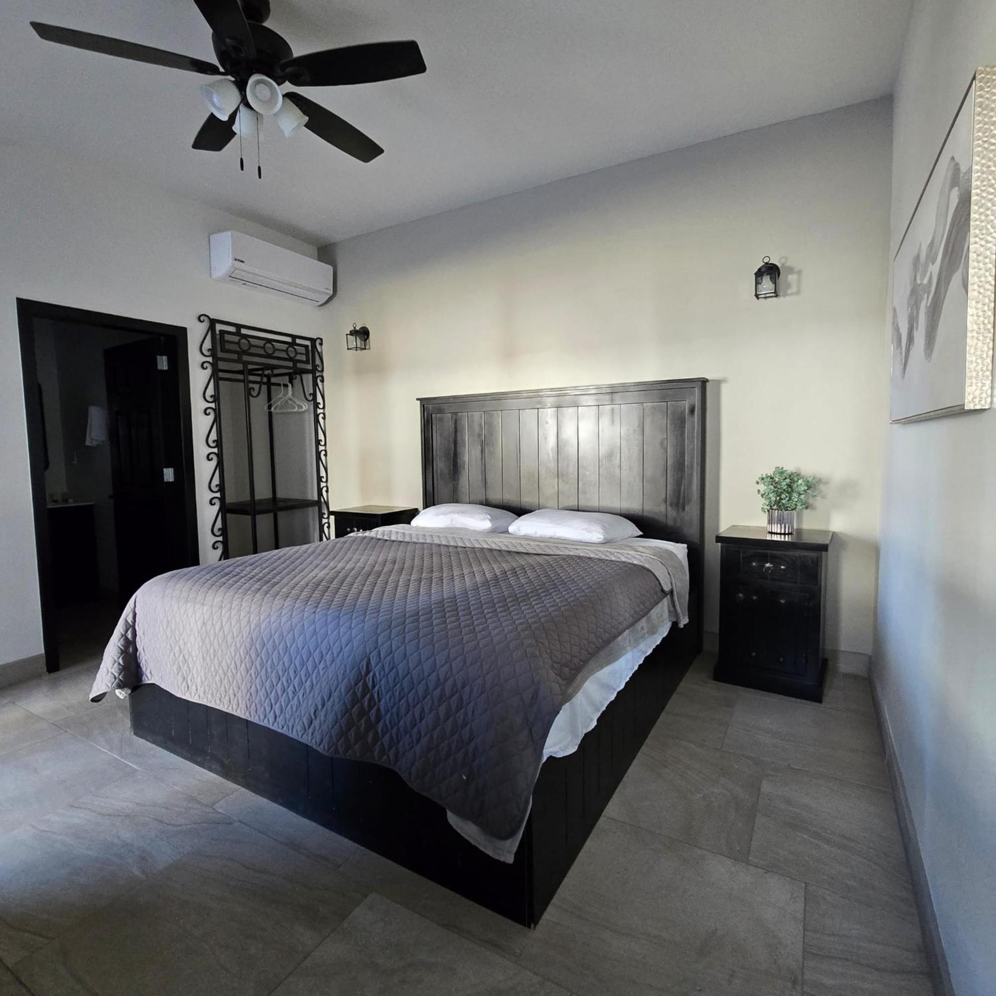 פורטו פנאסקו Playas Hotel Suites מראה חיצוני תמונה